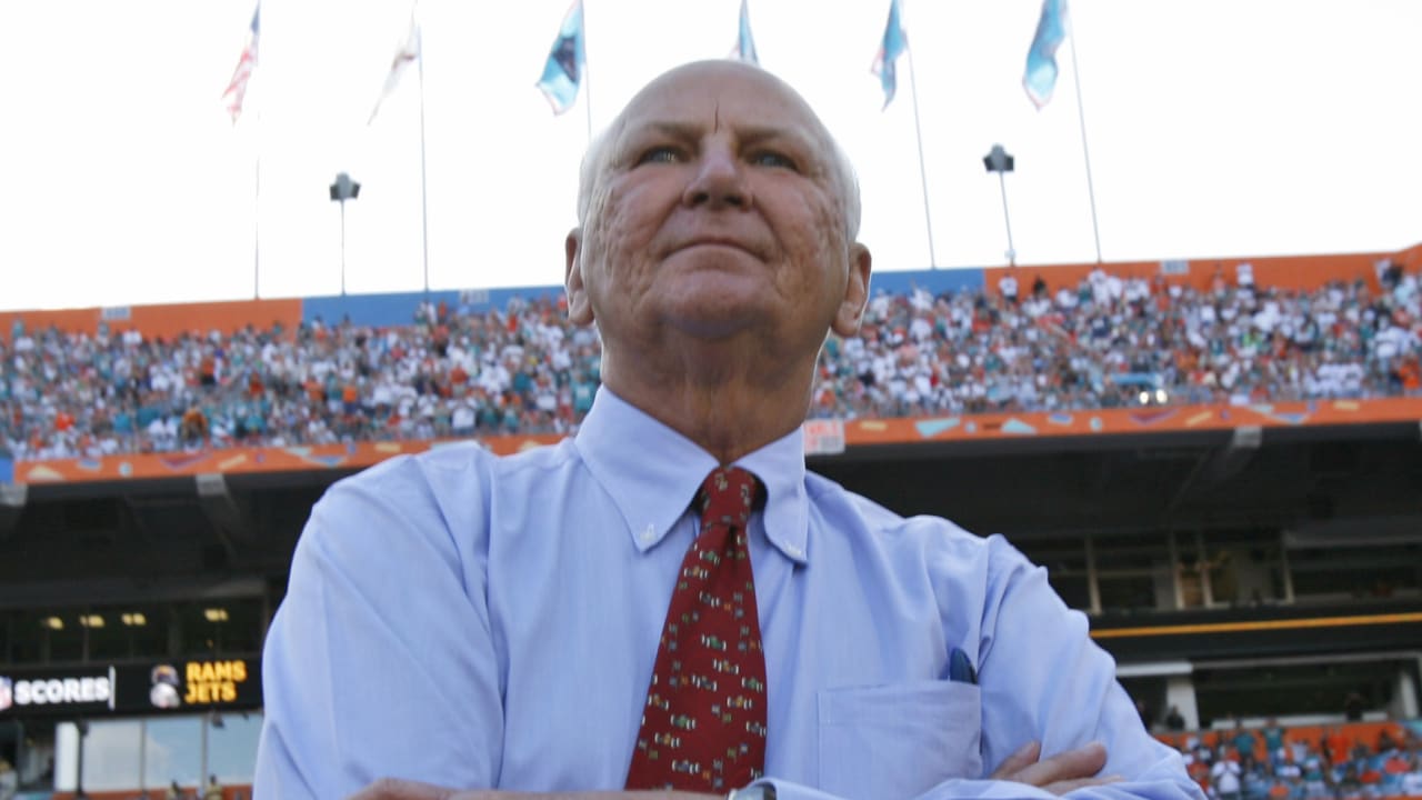 Former Dolphins owner H. Wayne Huizenga dies at 80