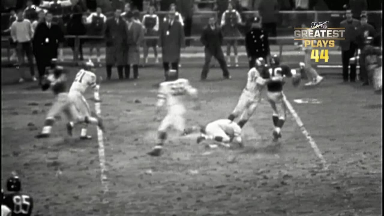 NFL 100 Greatest' No. 44: Philadelphia Eagles linebacker Chuck Bednarik's  hit on Frank Gifford