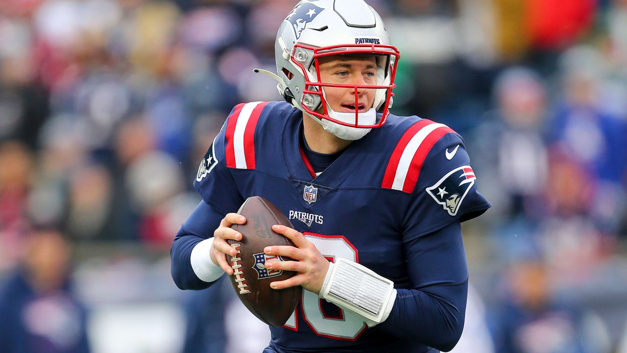 Mac Jones' rookie season: NFL coaches, execs, scouts assess the New England  Patriots' QB, NFL News, Rankings and Statistics