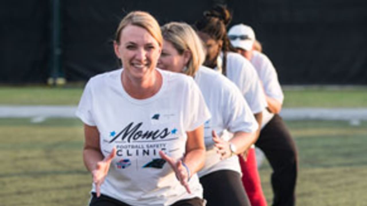 moms-clinic-140808-evo.jpg