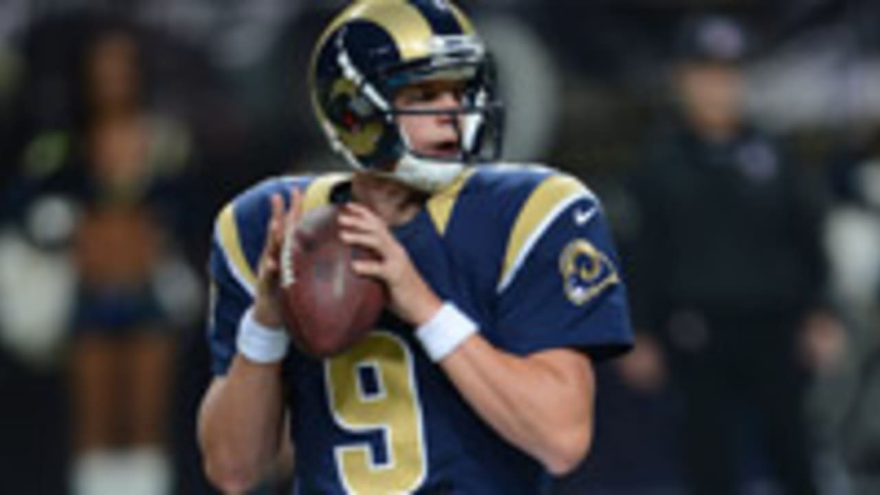 Austin-Davis-120901-Spot.jpg