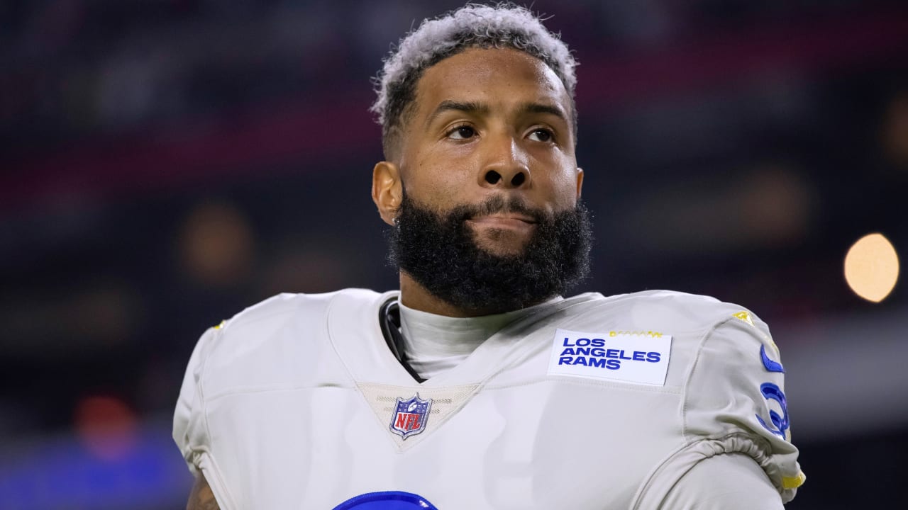 Super Bowl LVI: Rams WR Odell Beckham Jr. injures knee, doesn't return 