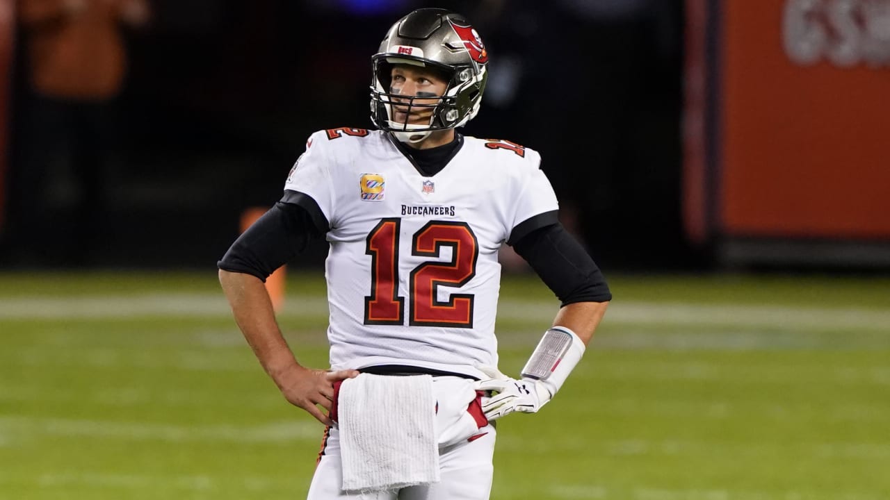 Tom Brady's Tampa Bay Buccaneers Suffer Blowout Loss to Panthers