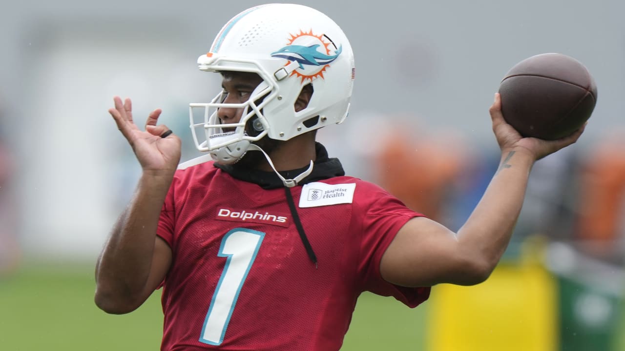 Tua Tagovailoa is wearing a helmet cam and some Miami Dolphins