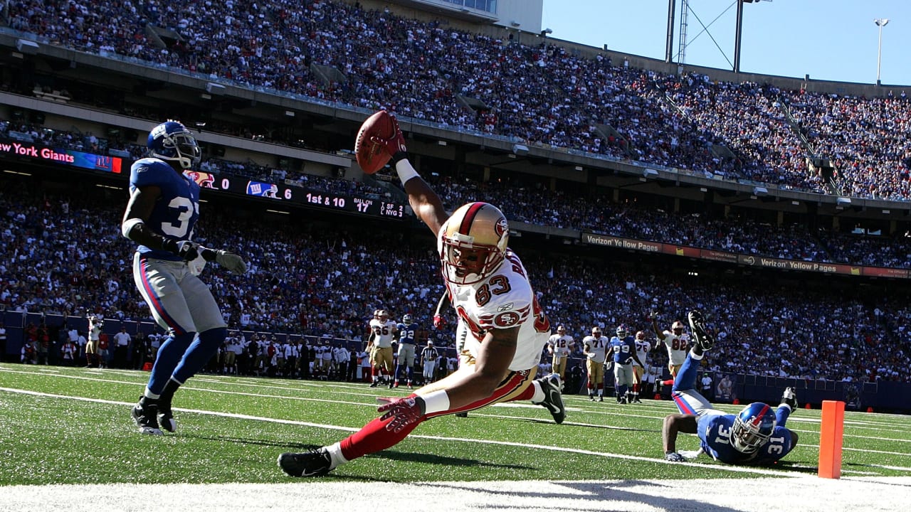 49ers WR John Taylor. San Francisco 49ers 17 vs San Diego Chargers 6  News Photo - Getty Images