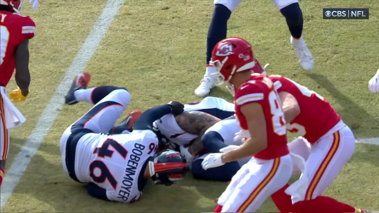 Chiefs hilarious spinning huddle TD gets called back & Kadarius Toney  scores 