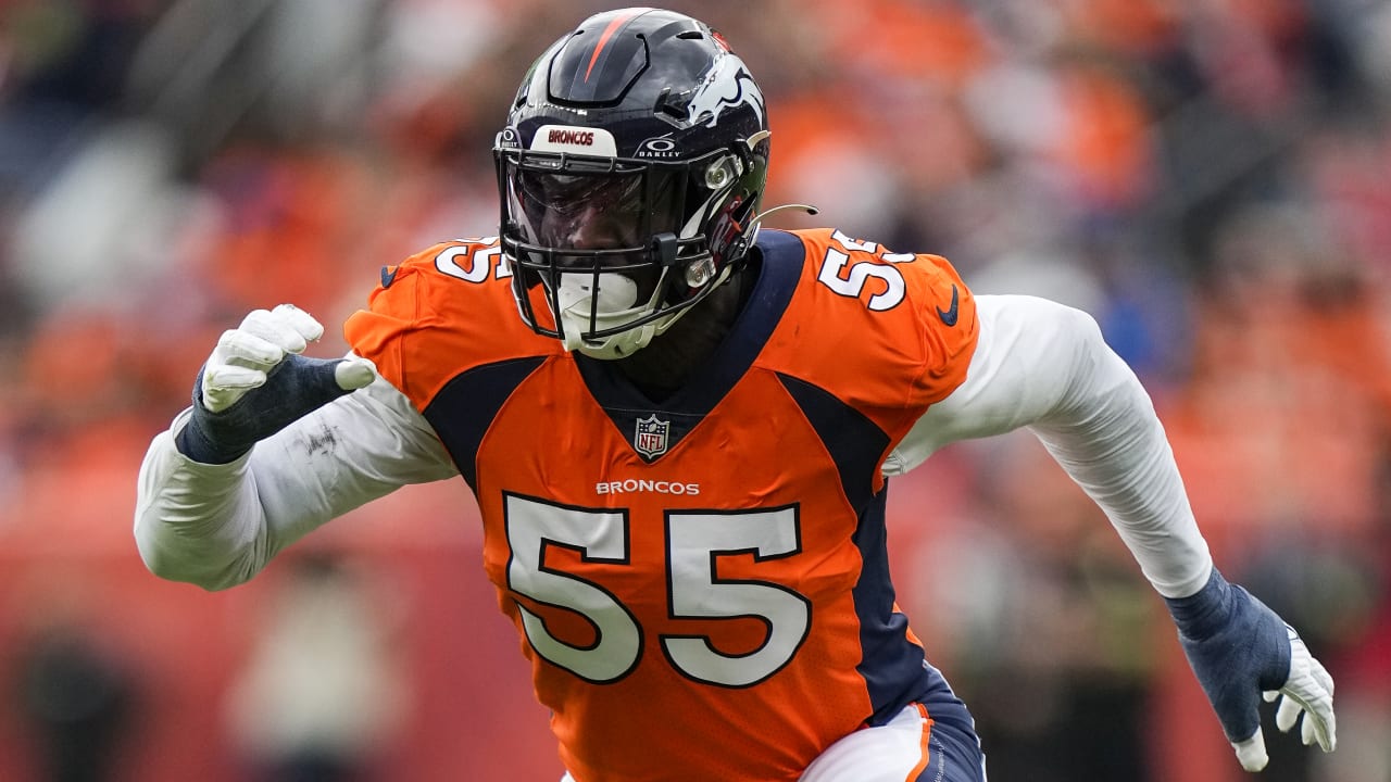 Broncos pass rusher Frank Clark (hip) expected to miss a couple weeks