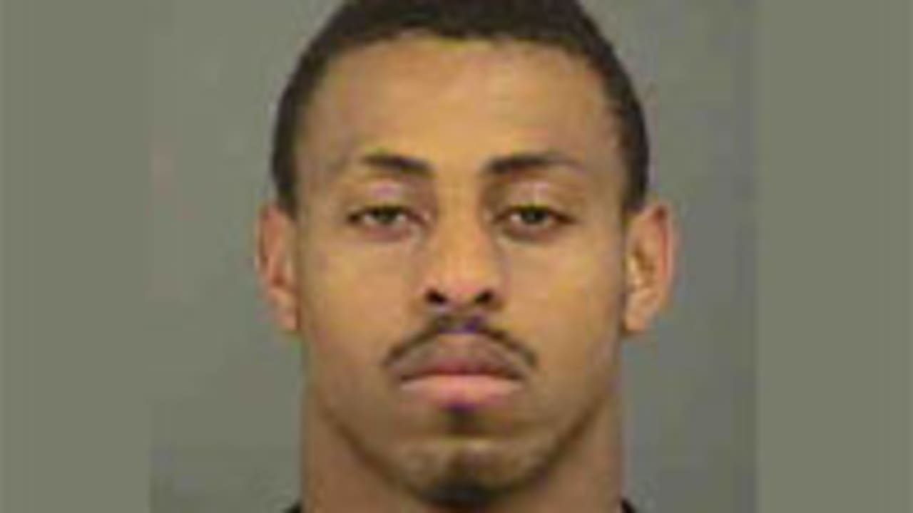 Greg Hardy Mug Shot 140513 SL