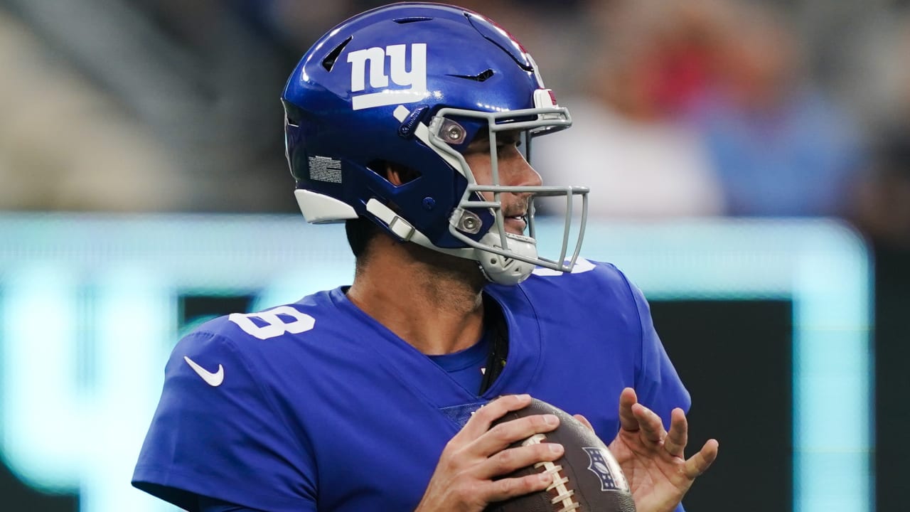 New York Giants quarterback Daniel Jones's 23-yard laser to wide ...