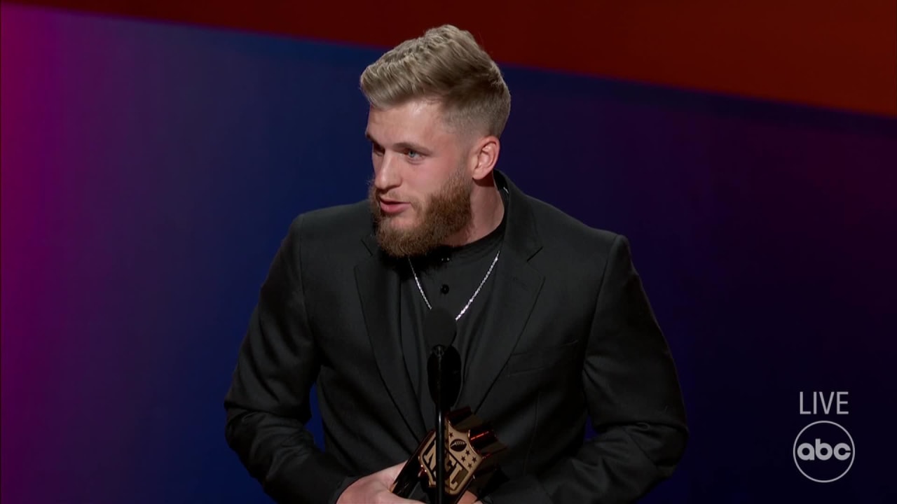 Cooper Kupp Los Angeles Rams 2021 NFL Offensive Player of the Year