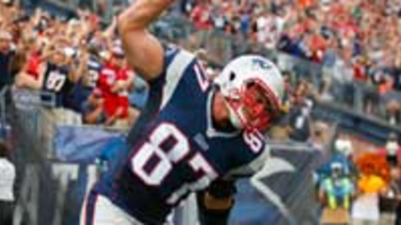 Gronkowski-Rob-141103-SL.jpg