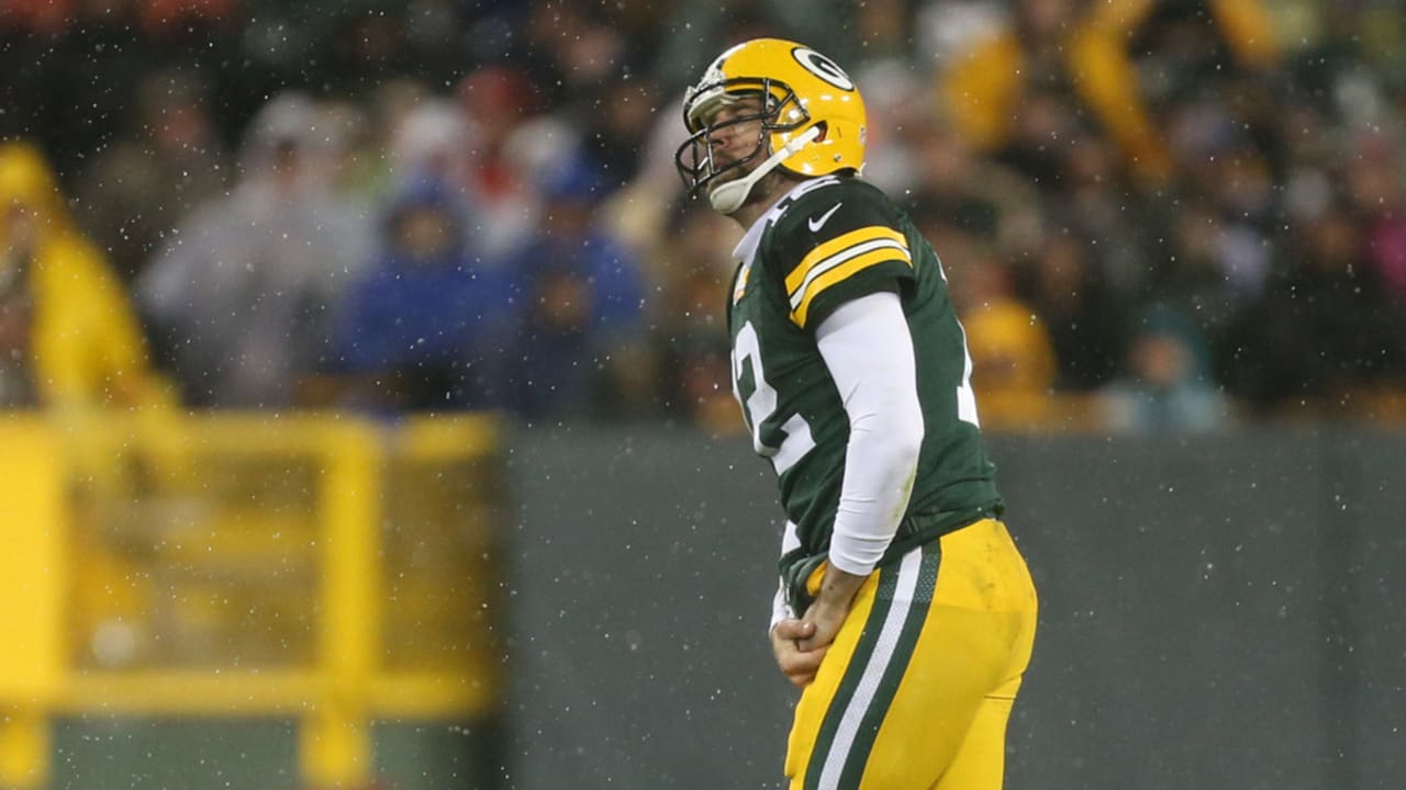 Aaron-Rodgers-151126-Spot4.jpg