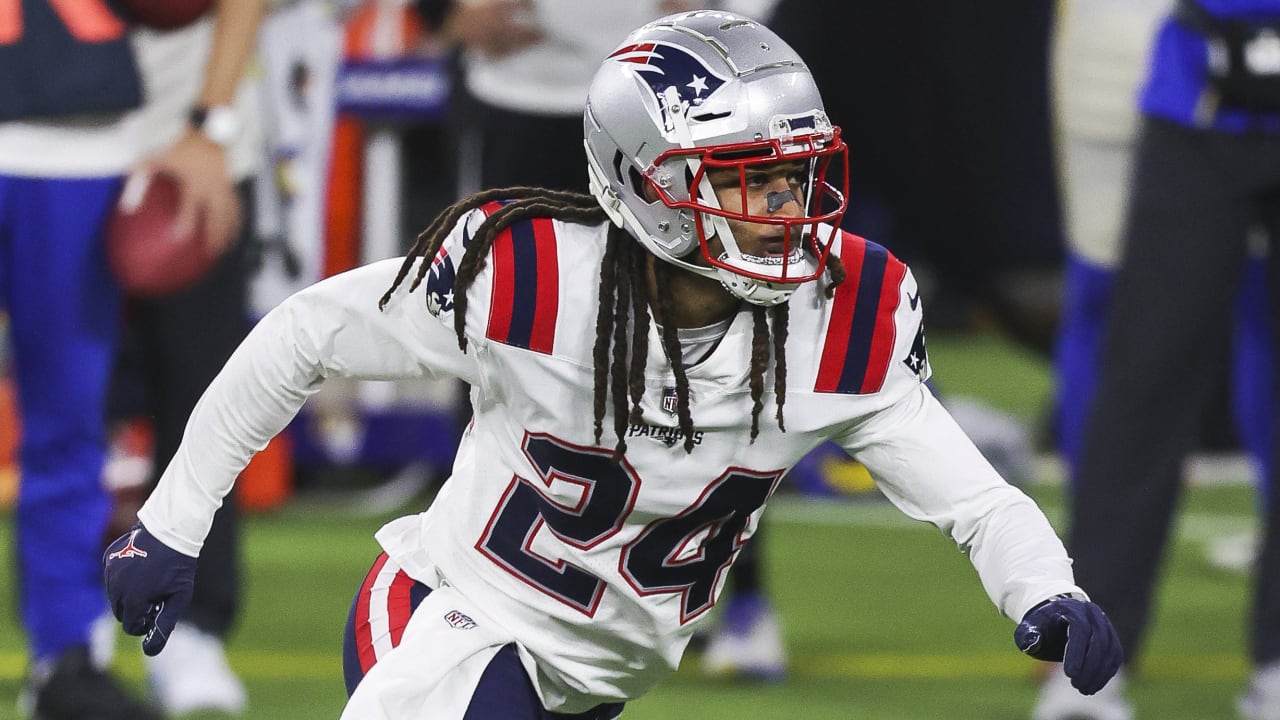 Stephon Gilmore changes number to 24