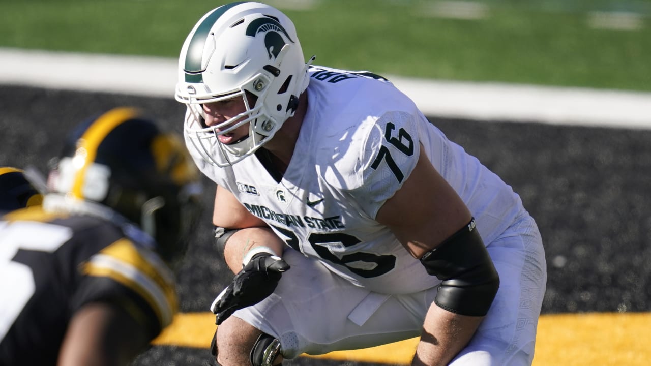 Los Angeles Rams select offensive tackle A.J. Arcuri with No. 261 pick