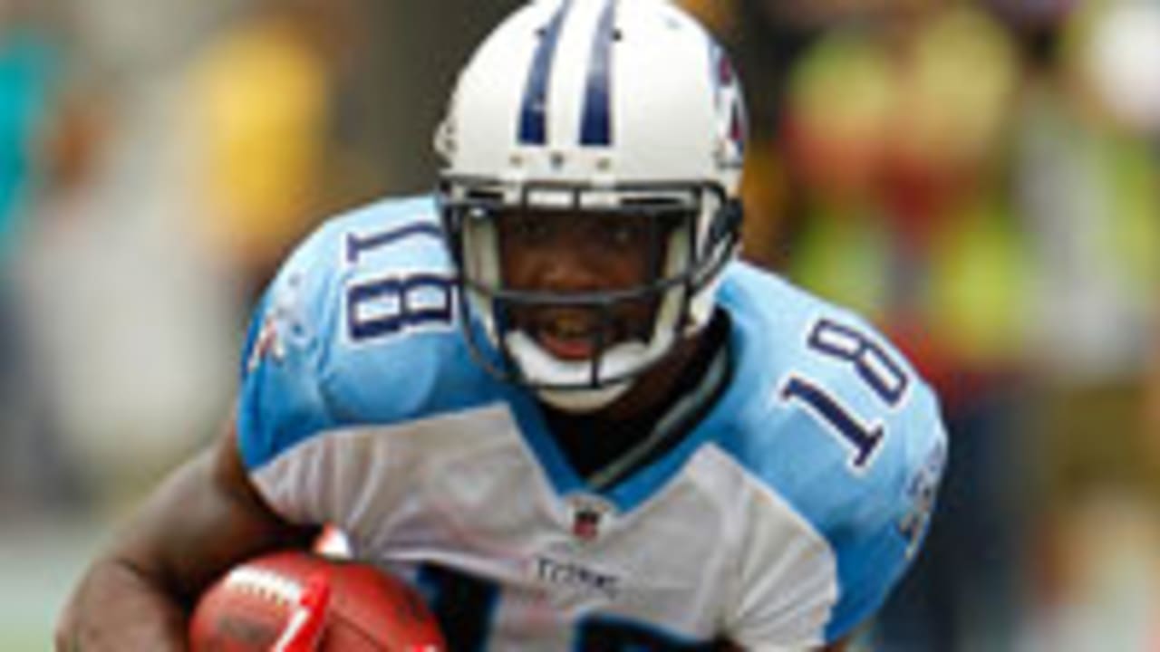 kenny-britt-spot_120809.jpg