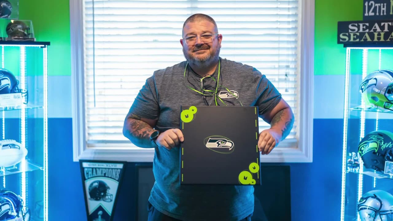 Seahawks Fan Larry Bevans Named NFL Fan Of The Year