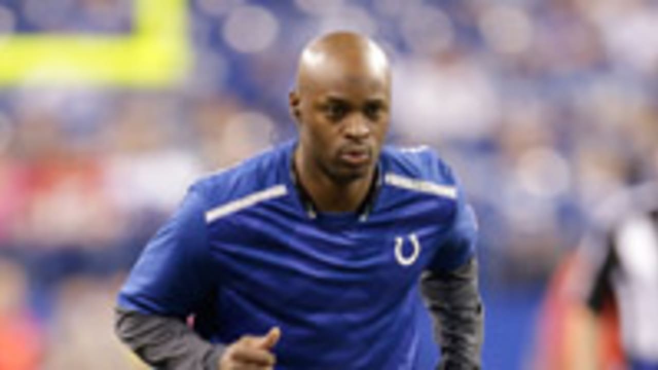 reggie-wayne-140619-SL.jpg