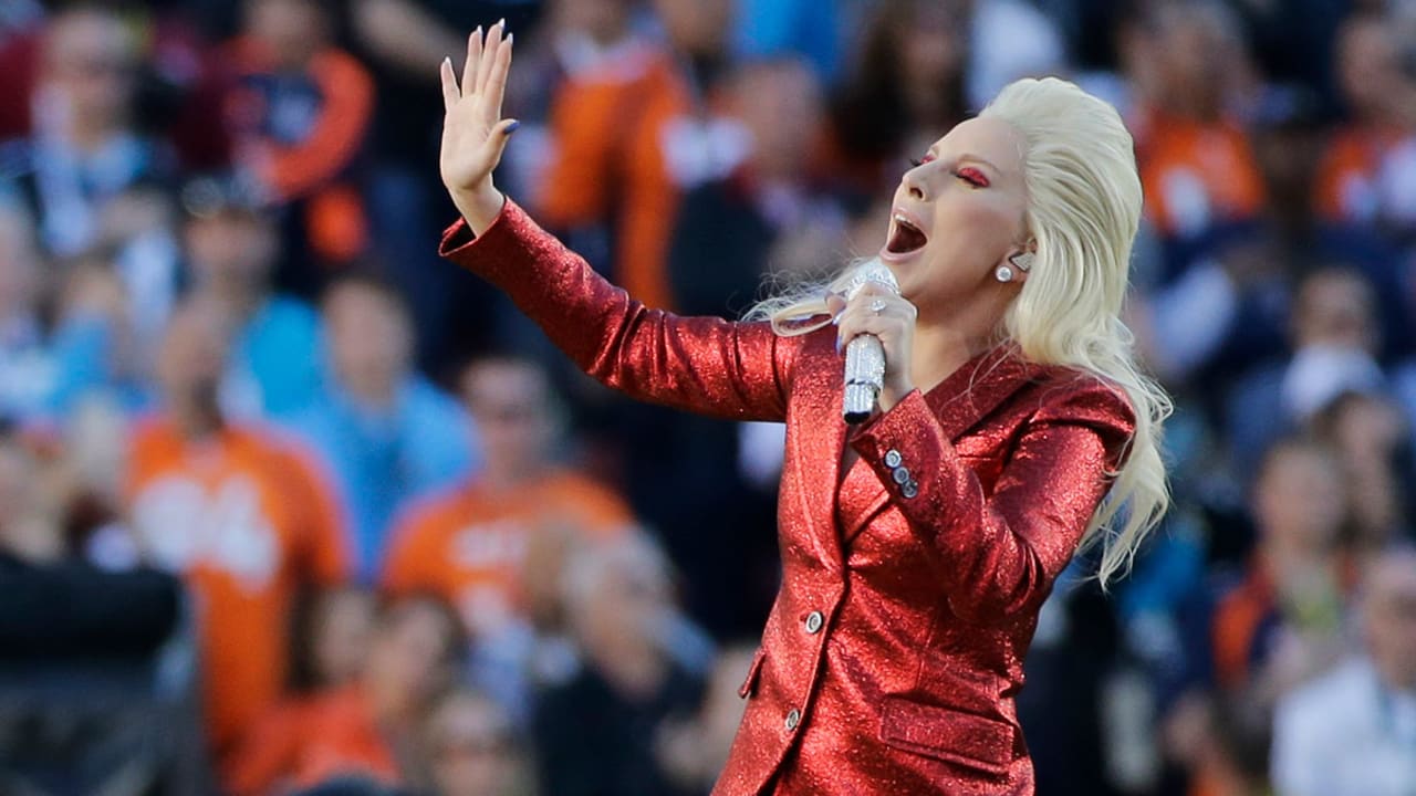 lady-gaga2-160929-sl.jpg