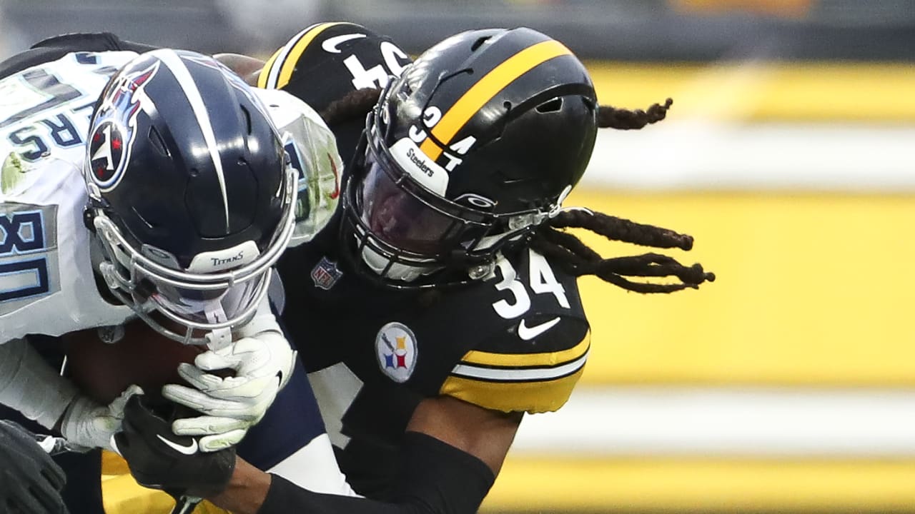 Pittsburgh Steelers safety Terrell Edmunds (34) lines up during