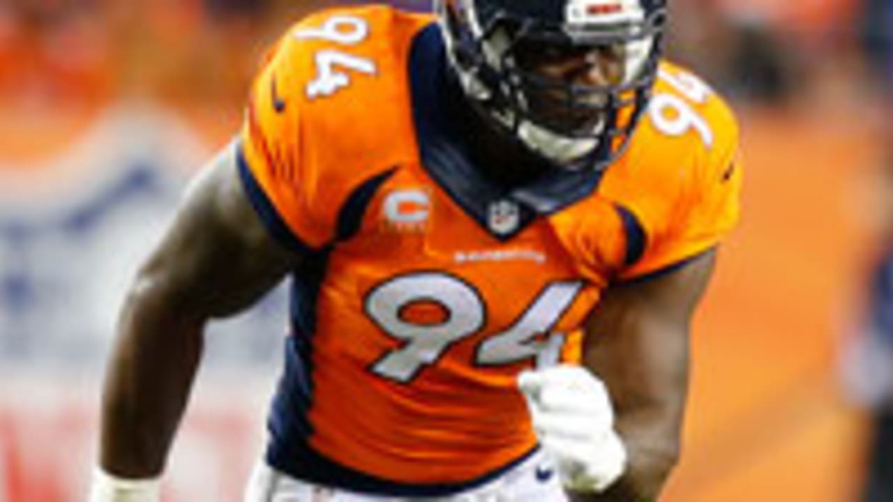 Ware-DeMarcus-140918-SL.jpg