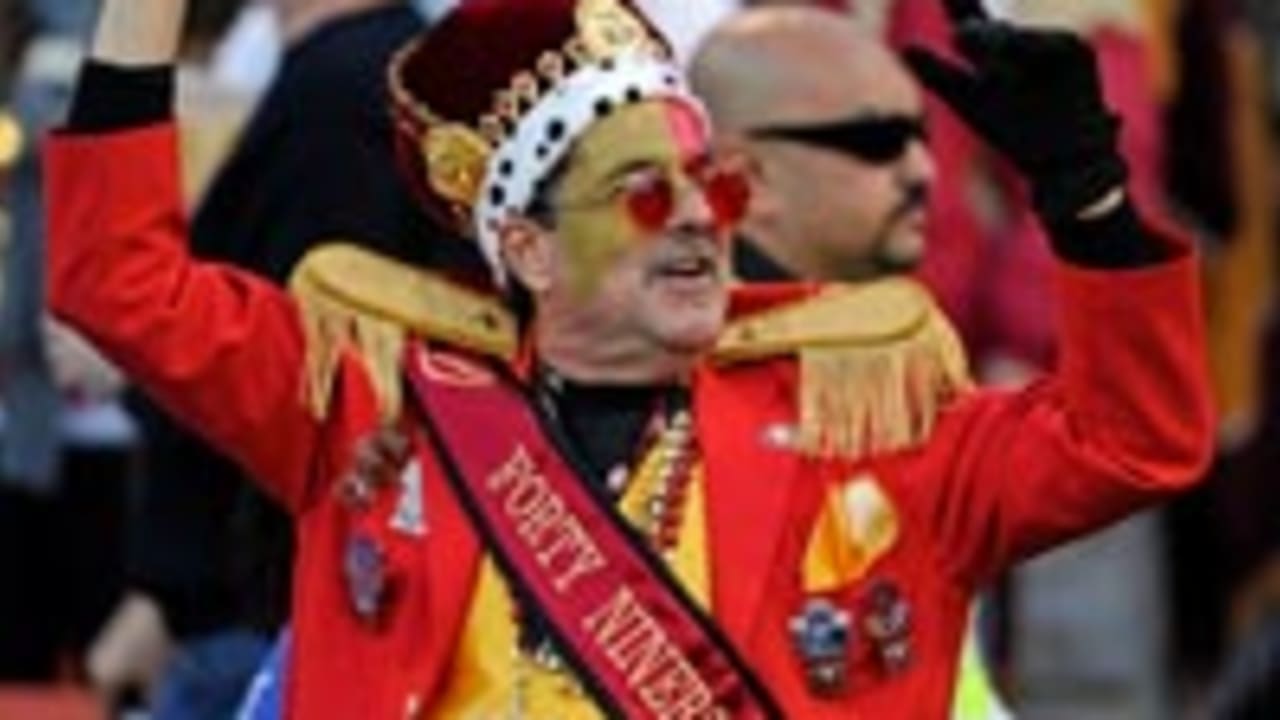 NFL-Fan-130118-Spot.jpg