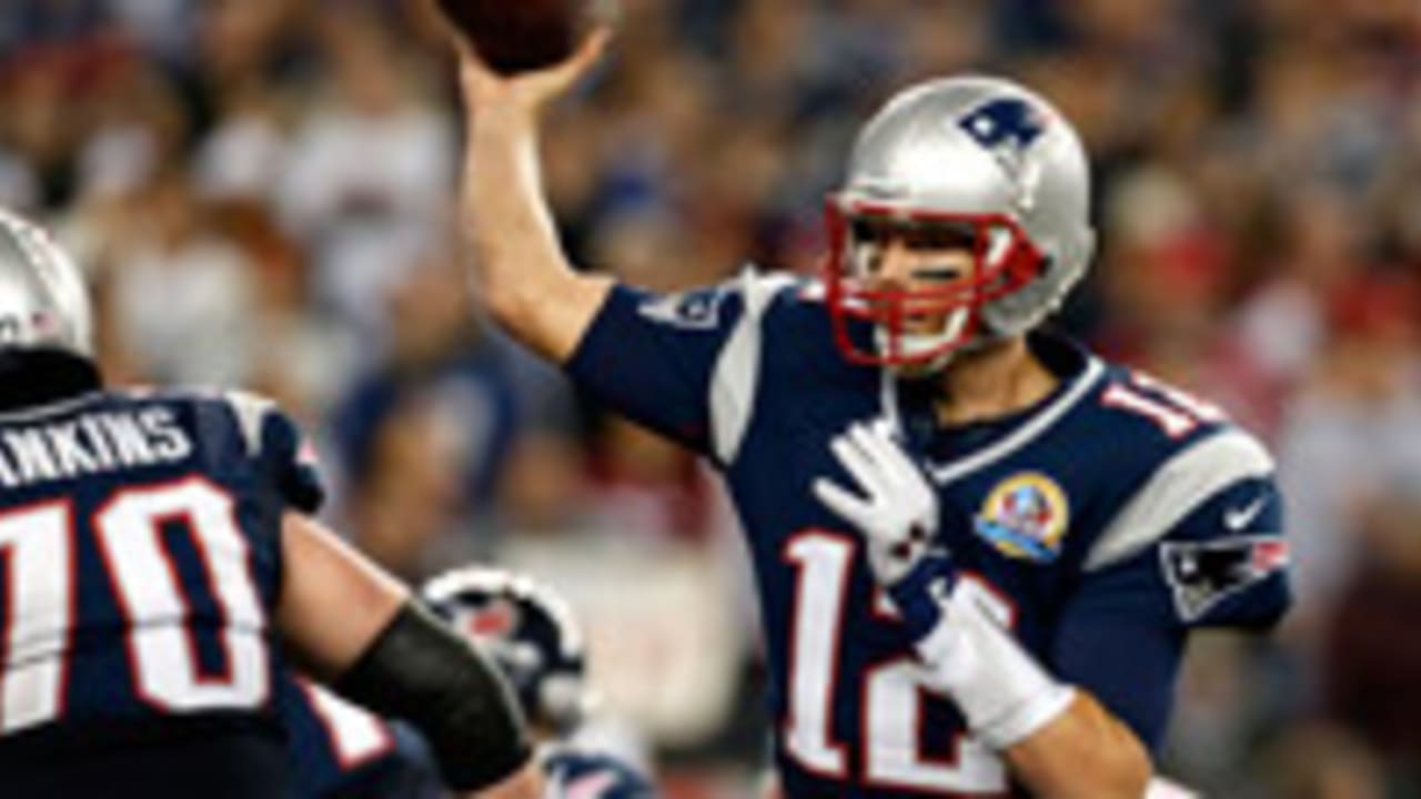 Tom-Brady-121210-Spot.jpg