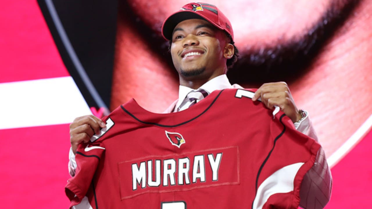 Arizona Cardinals select Oklahoma quarterback Kyler Murray No. 1