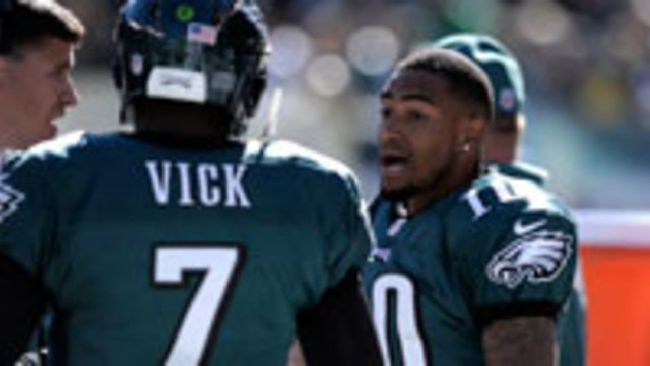 DeSean Jackson shares picture of Jamal Adams wearing an Eagles jersey