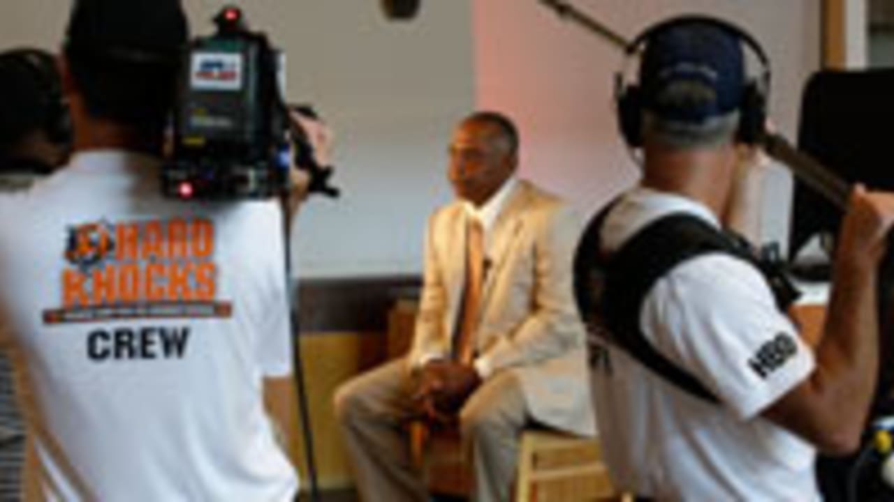 Hard-Knocks-131008-Spot.jpg