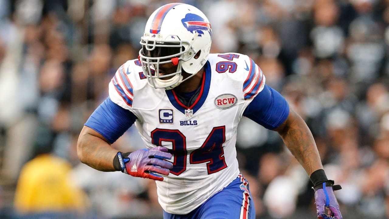 mario-williams-150524-spot.jpg