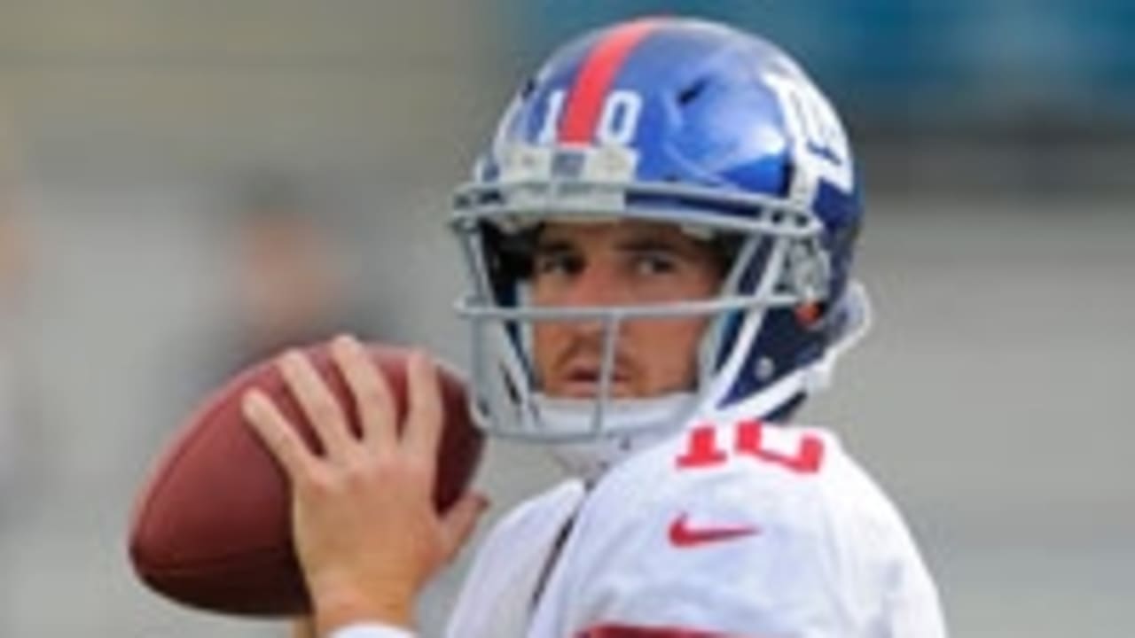 eli-manning-spot-120813