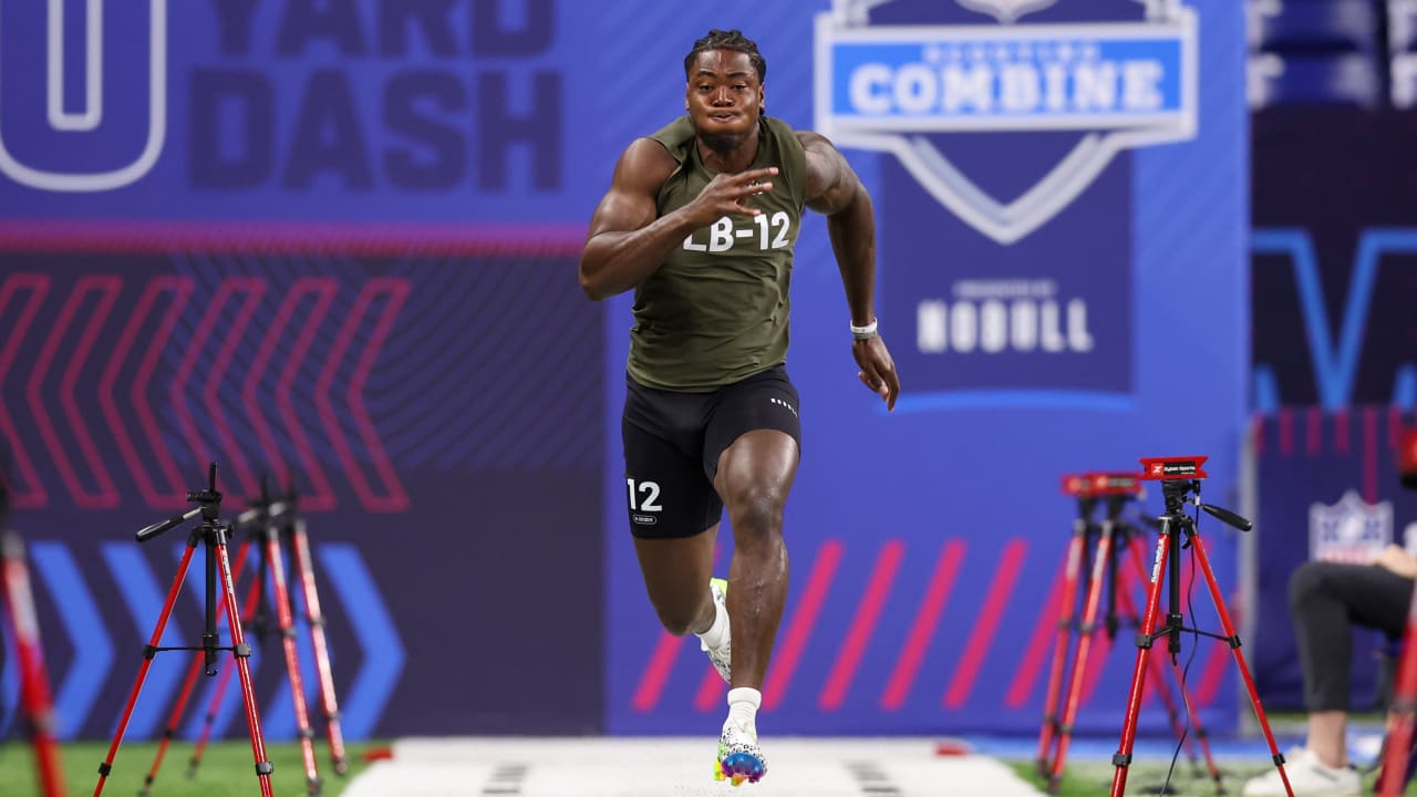 Linebacker Shaka Heyward runs official 4.53second 40yard dash at the