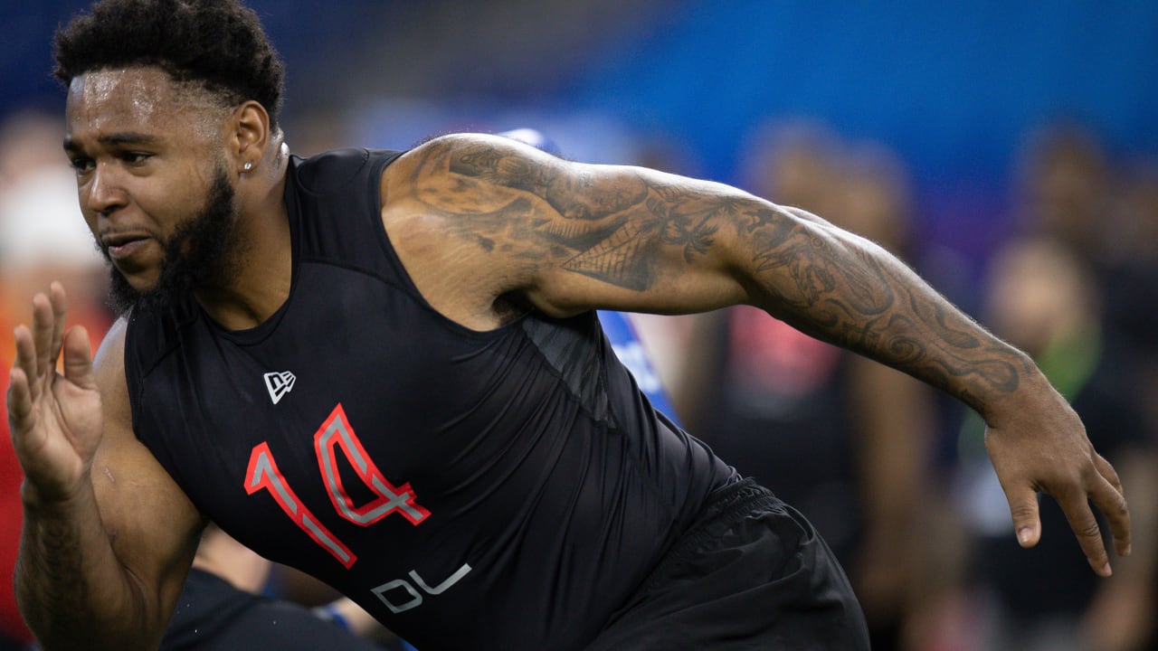 Ravens select DL Travis Jones with No. 76 overall selection