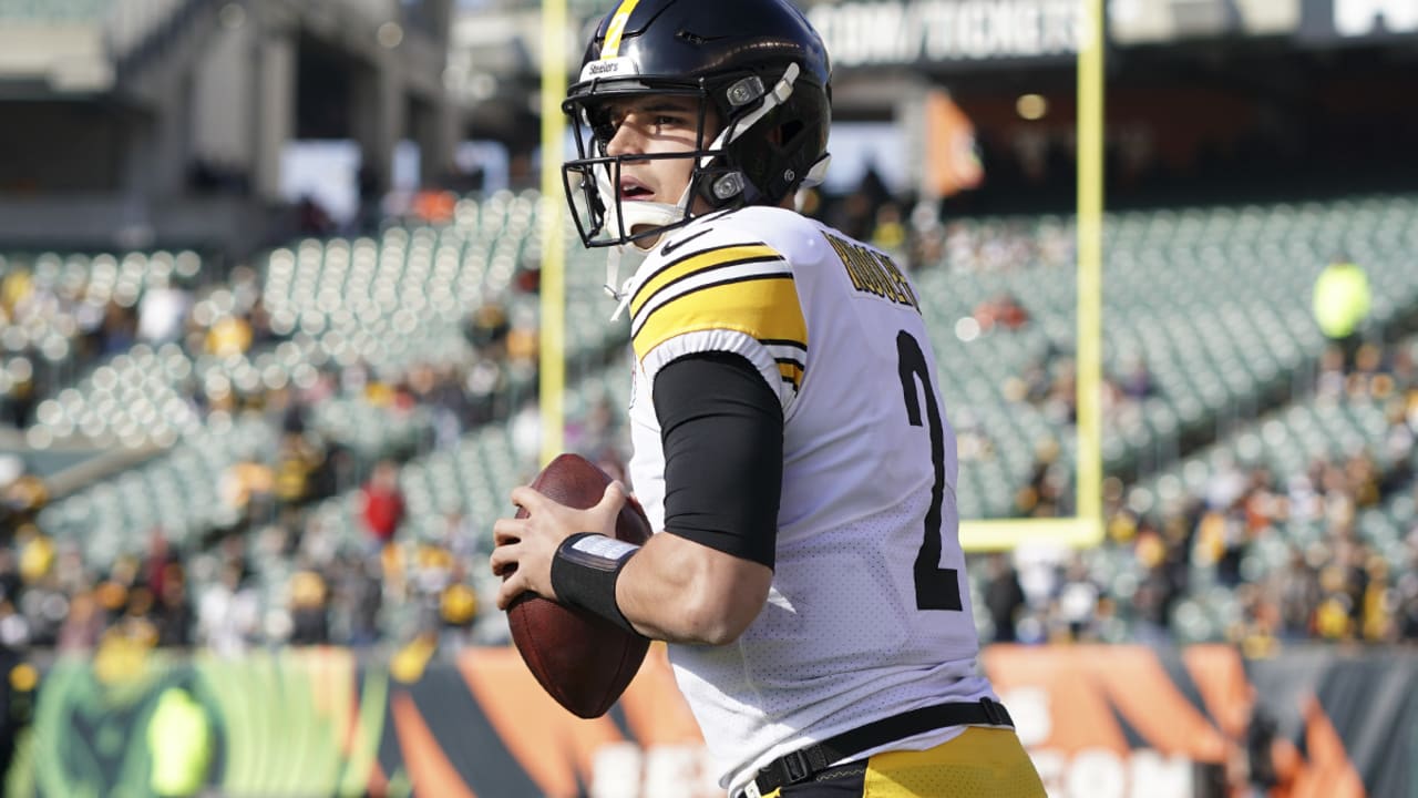 Steelers' Mason Rudolph fined $50,000 by NFL; 33 players fined