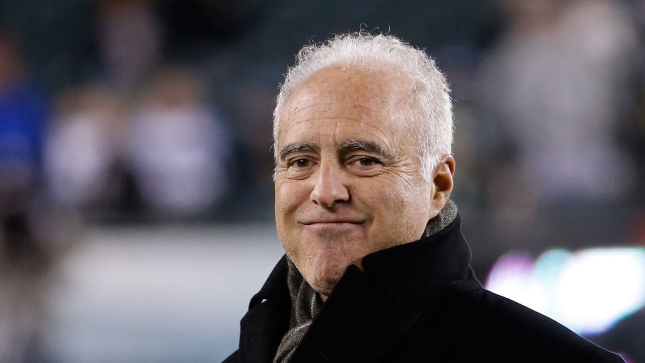 Jeffrey-Lurie-151230-SL