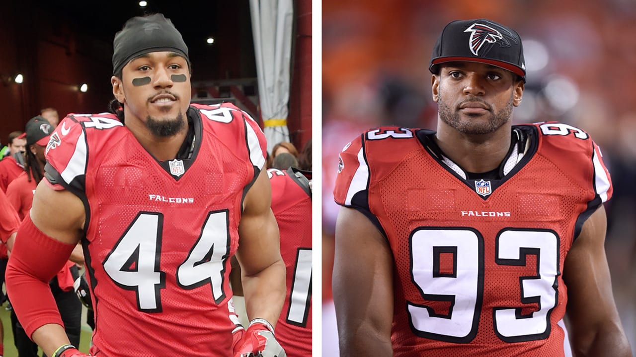 How many sacks will Vic Beasley have in 2015?