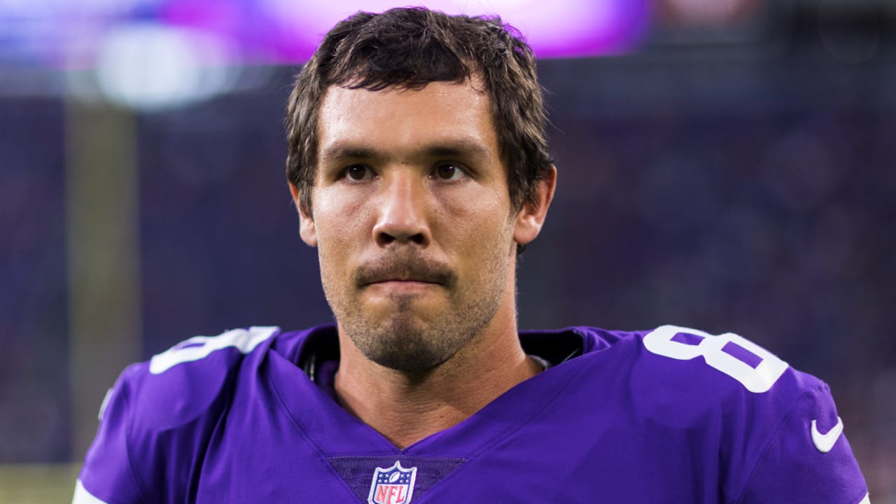 Source: Vikings signing QB Case Keenum as Sam Bradford's backup