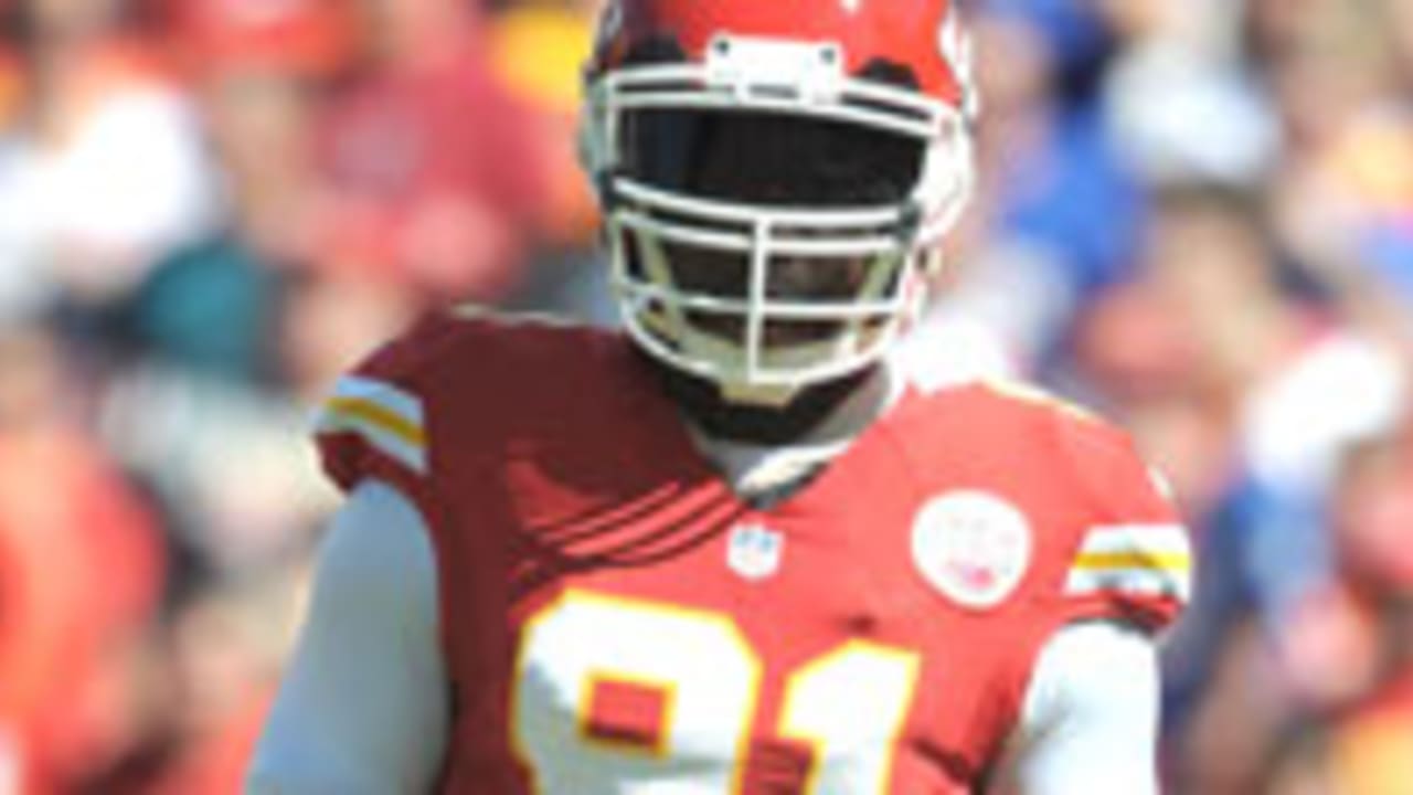 Tamba-Hali-131013-SL.jpg