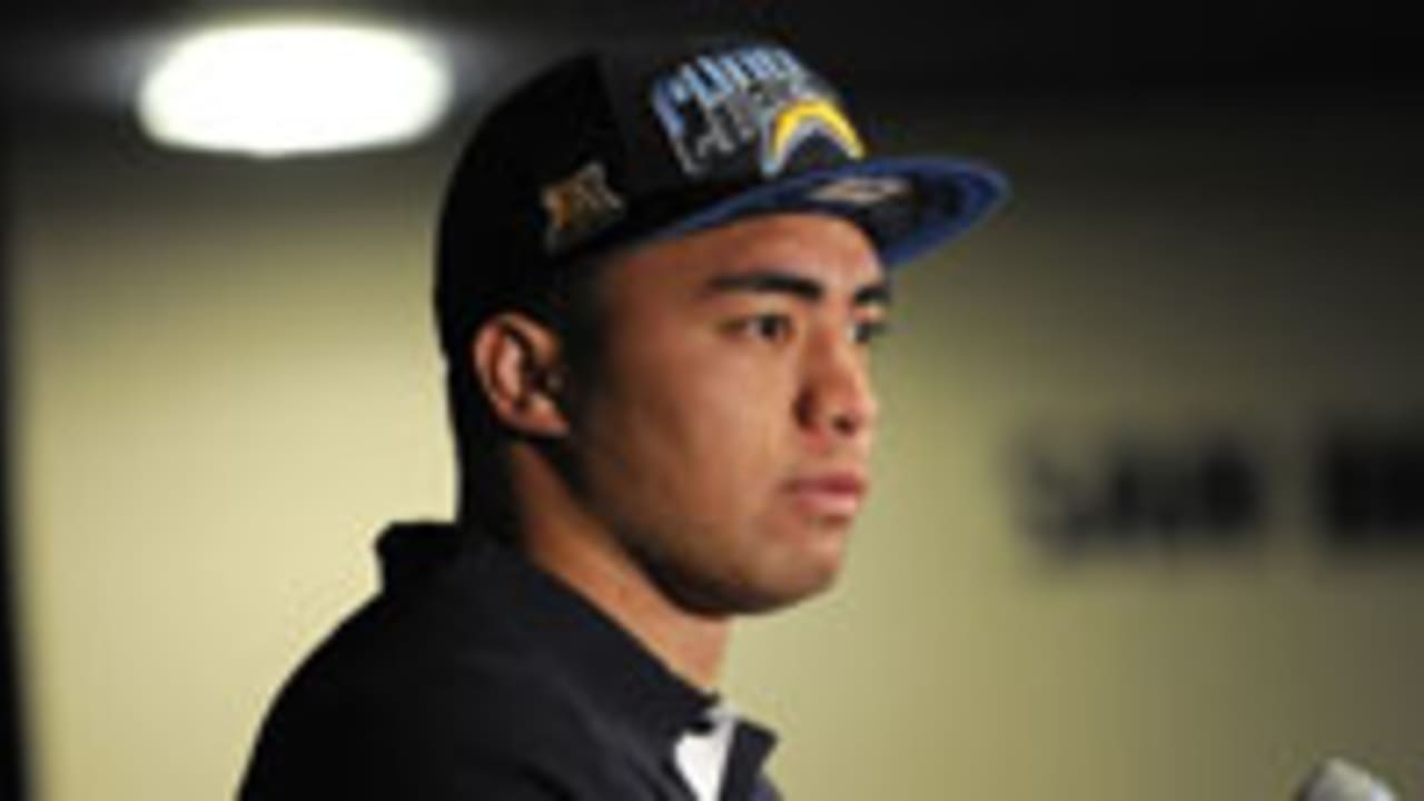 Manti Te'o vs. Jonas Mouton: Who should be starting for the San Diego  Chargers? - Bolts From The Blue