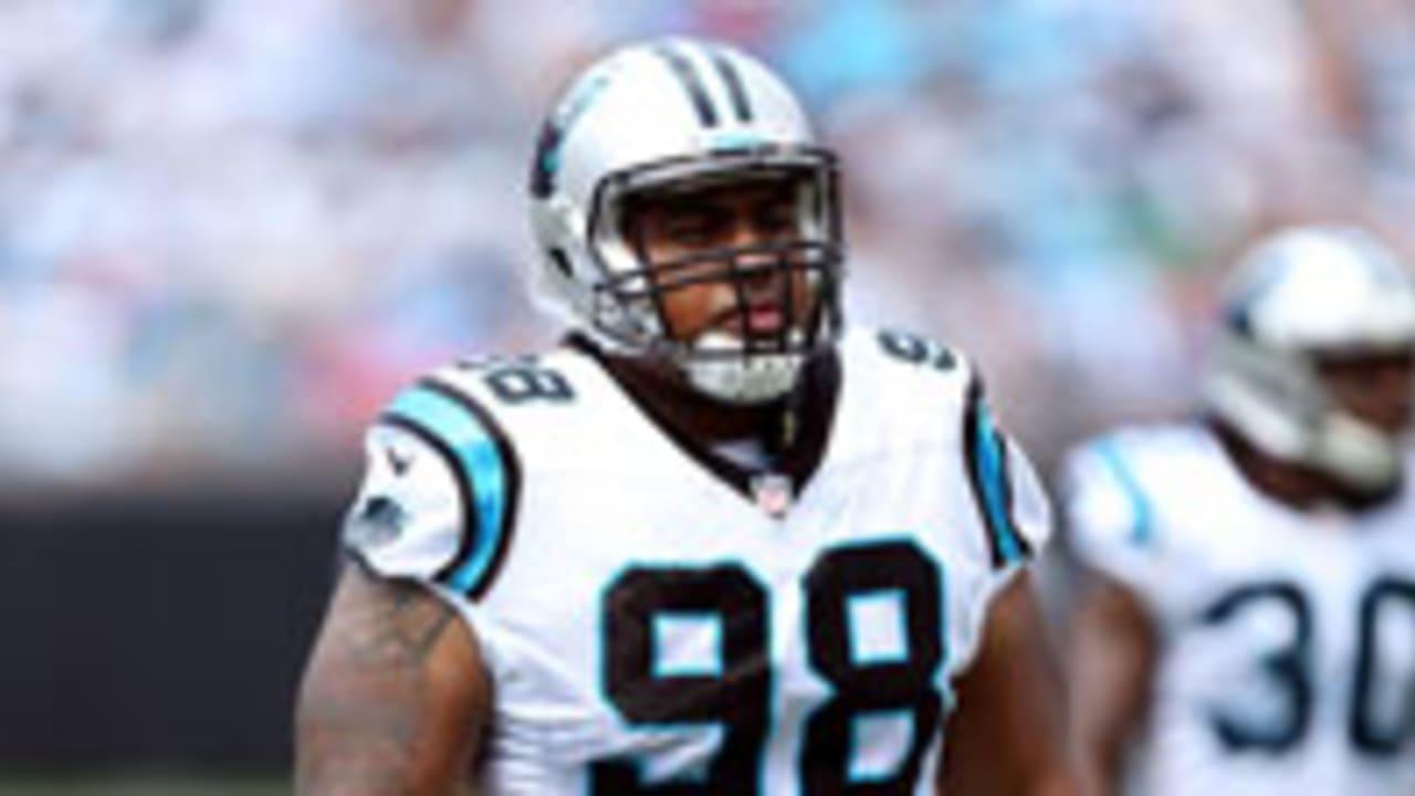 star-lotulelei-091913-spot.jpg