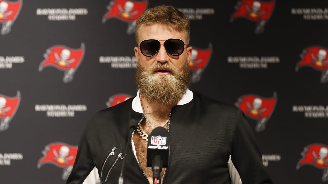 Ryan Fitzpatrick brought the FitzMagic to 's 'TNF'