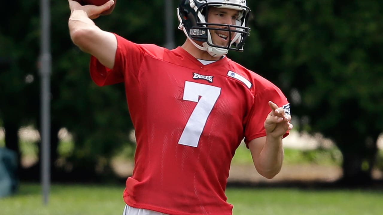 sam-bradford-150802-Sl.jpg