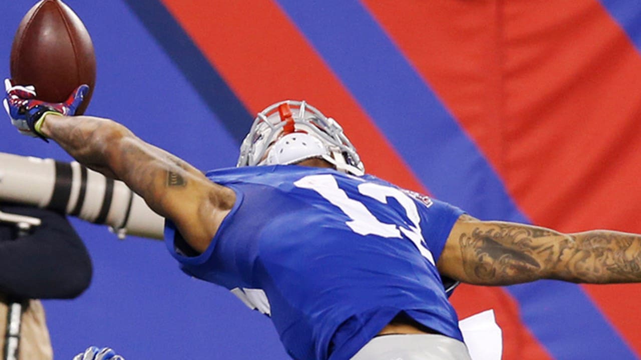 Odell Beckham Jr., Randy Moss swap jerseys before Monday Night