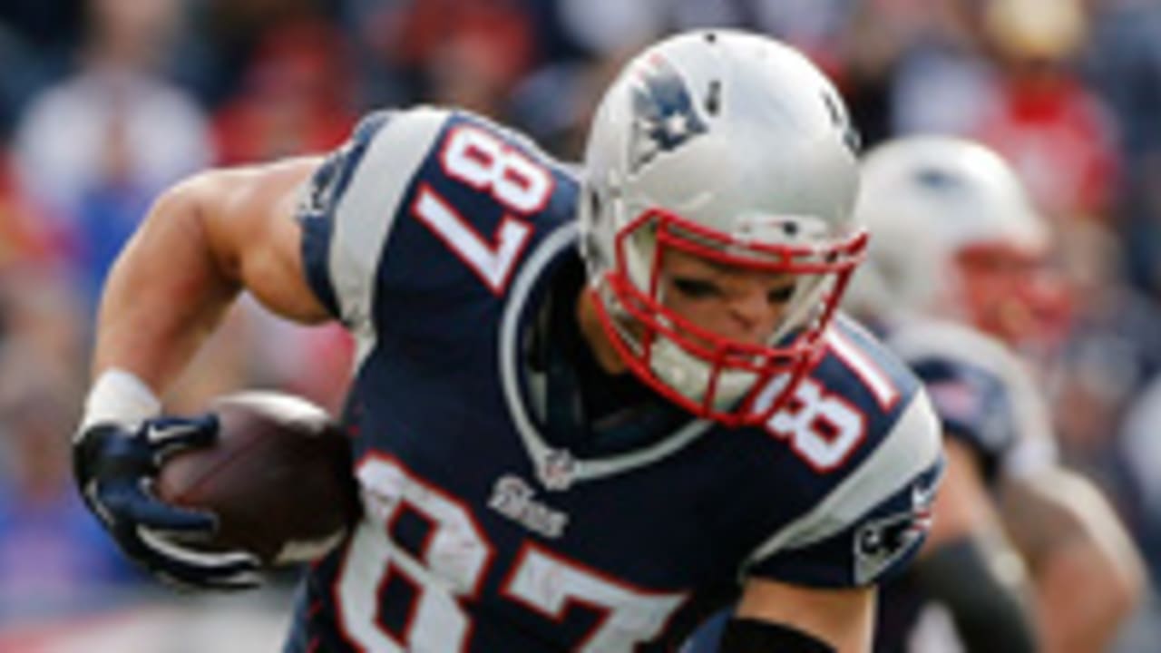 Gronkowski-Rob-141027-SL2.jpg