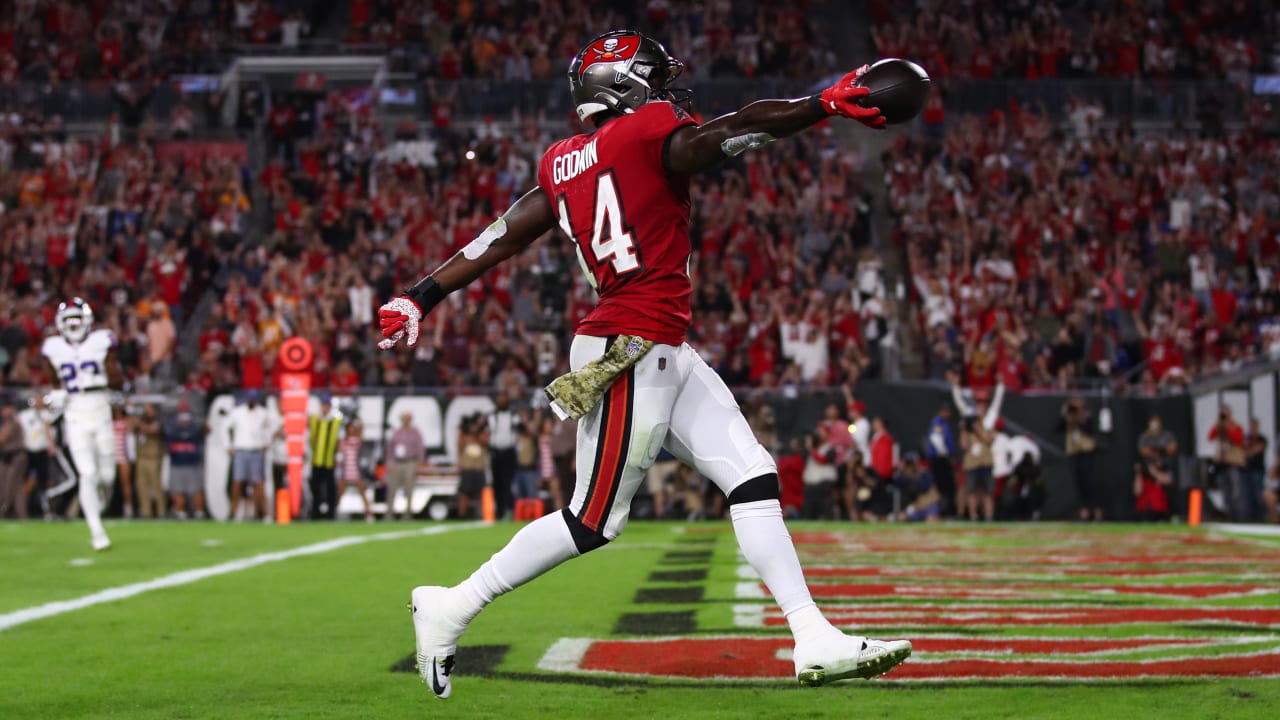 Tampa Bay Buccaneers wide receiver Chris Godwin's 13yard screenpass