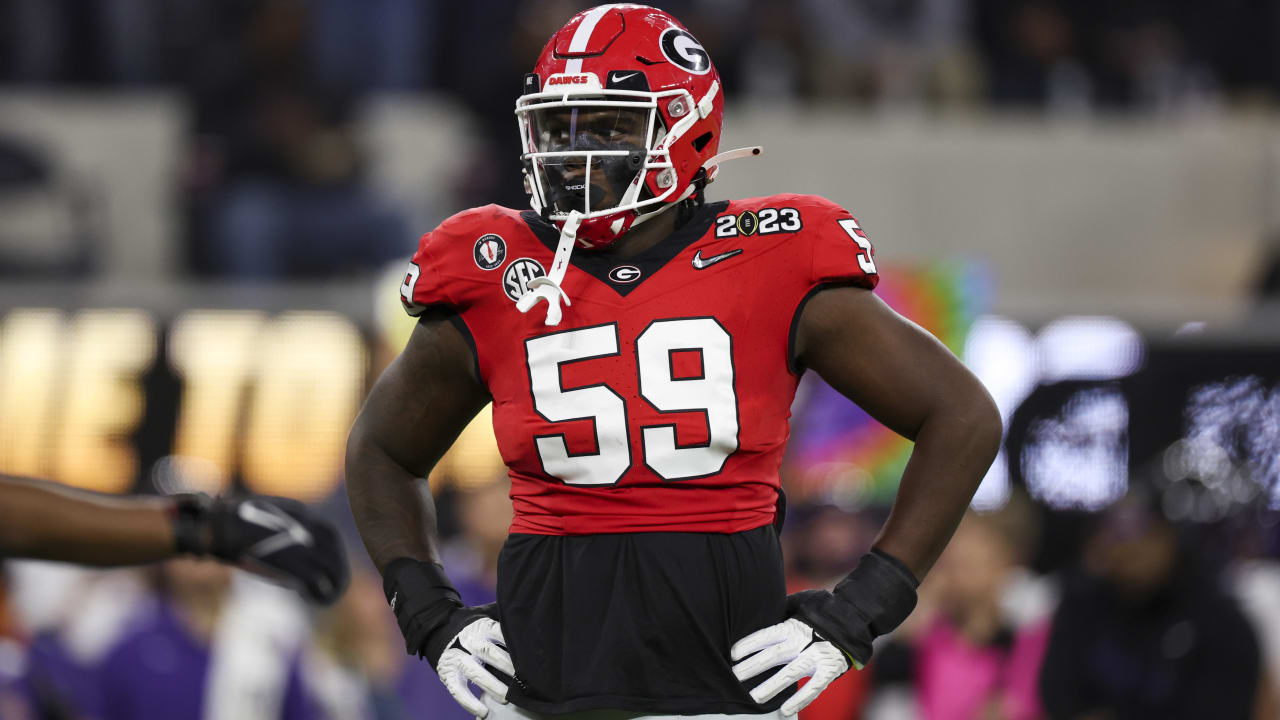 On3 on X: The Pittsburgh Steelers trade up to select Georgia OT Broderick  Jones with the 14th pick in the 2023 NFL Draft