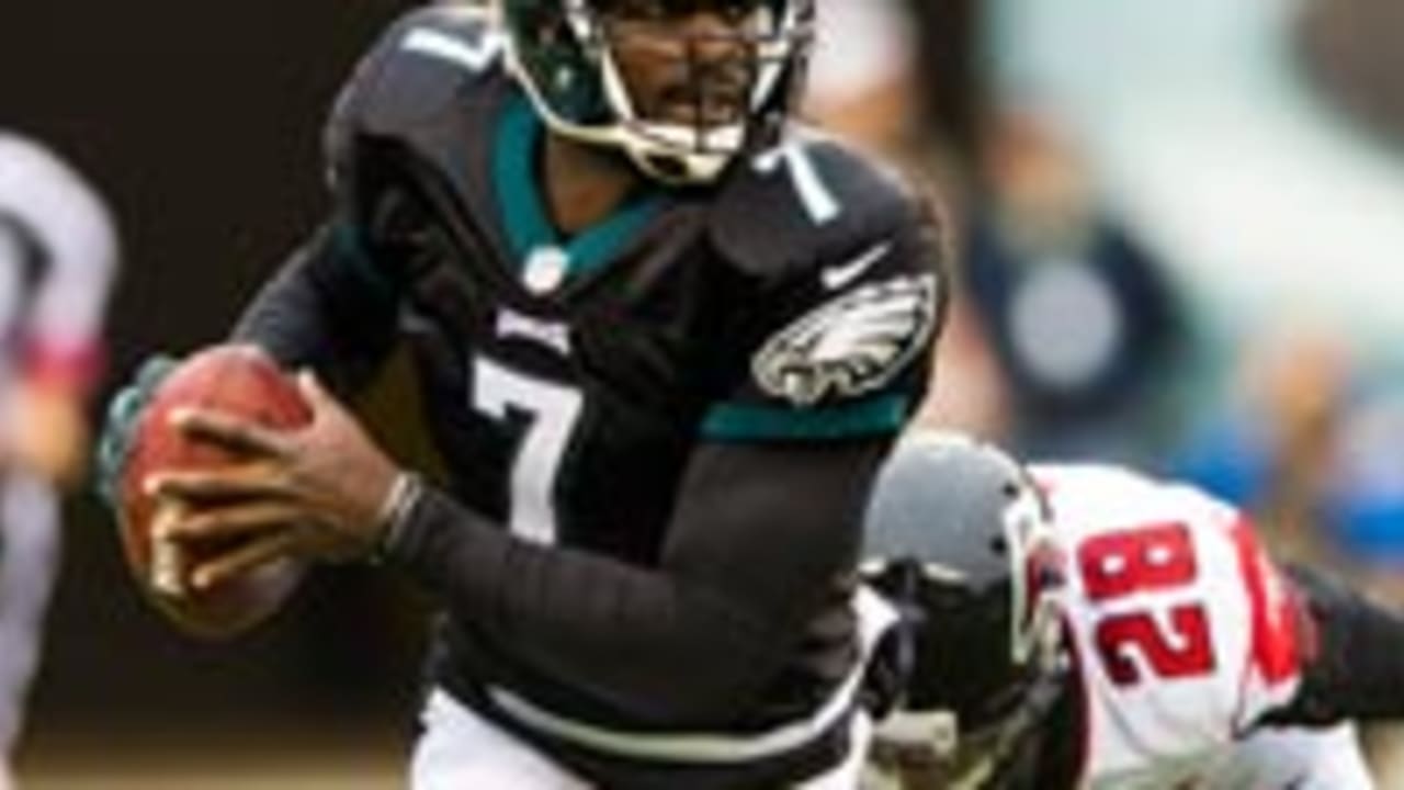 Michael-Vick-121101-Spot.jpg
