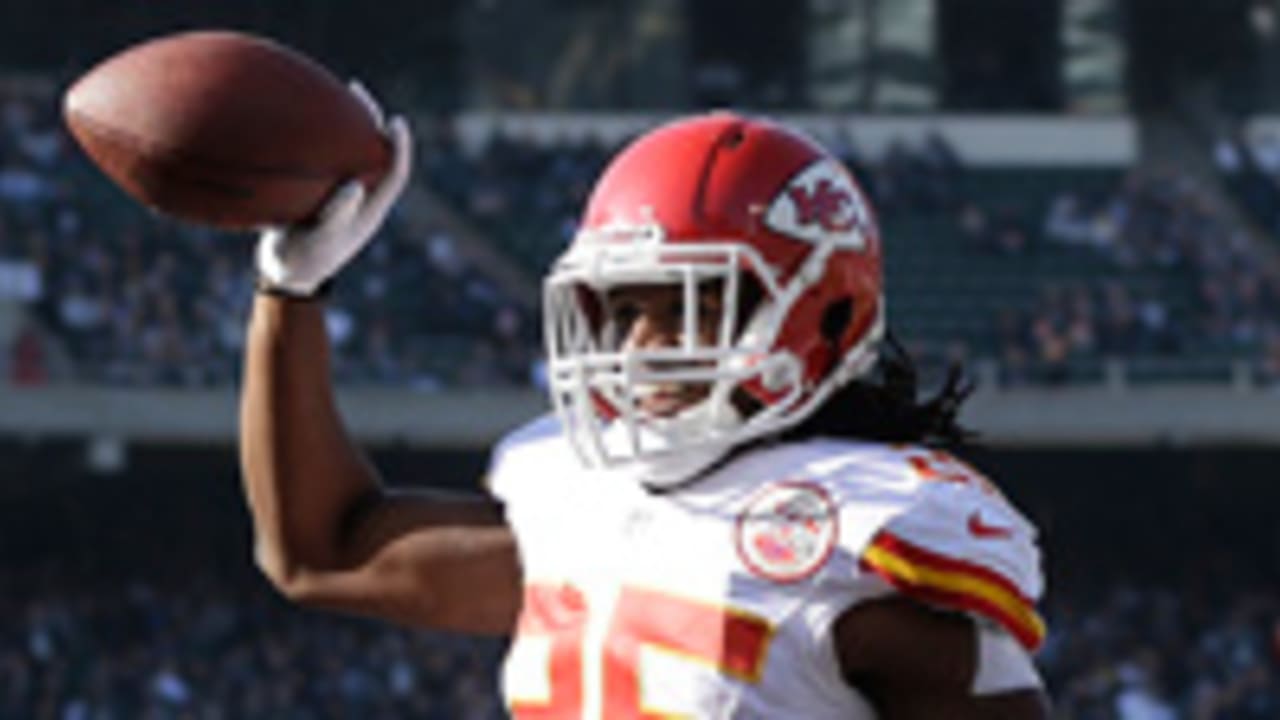 Cowboys vs. Chiefs: Stopping Tony Romo and giving Jamaal Charles the ball -  Arrowhead Pride