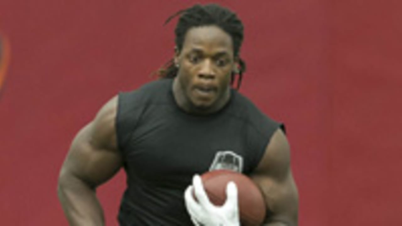 Wisconsin pro day Melvin Gordon shows off receiving skills