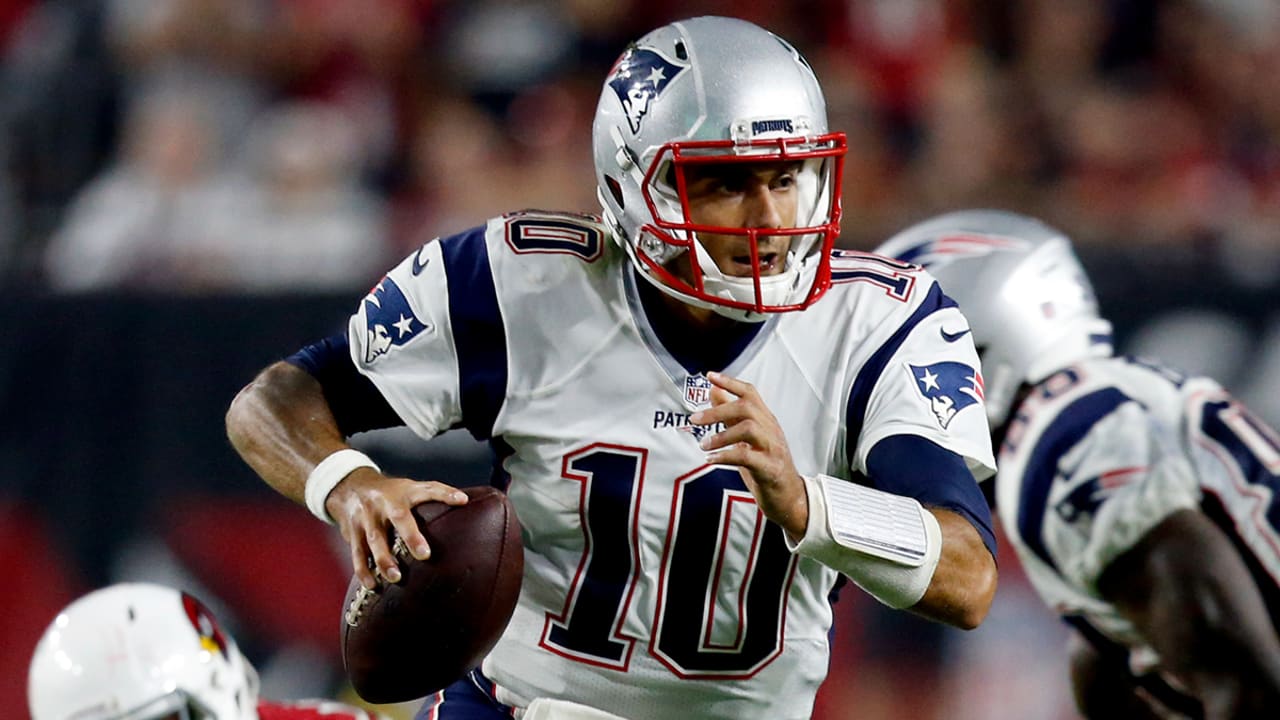 Jimmy Garoppolo Leads Patriots To Upset Over Cardinals